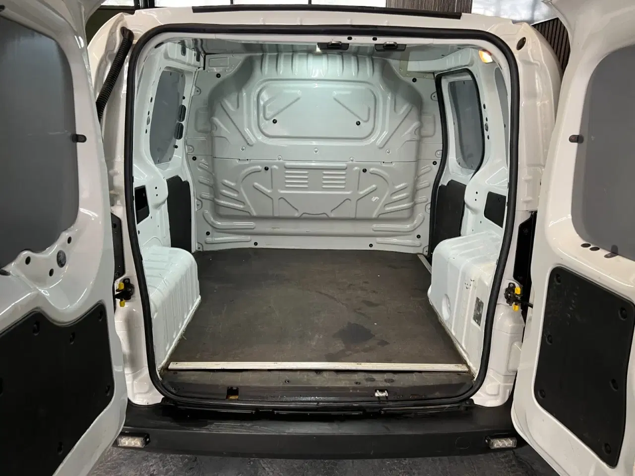 Billede 8 - Fiat Fiorino 1,3 JTD Basic Van