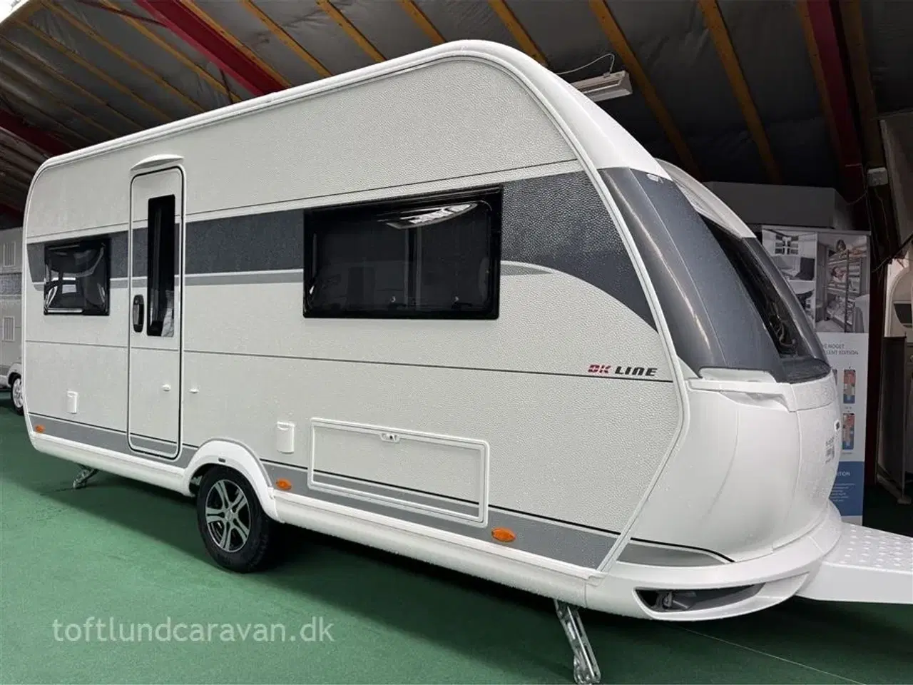 Billede 1 - 2026 - Hobby De Luxe 460 UFe   NY 2026 DK-Line SNART PÅ LAGER, hør nærmere. Masser af lækkert udstyr er med i prisen!