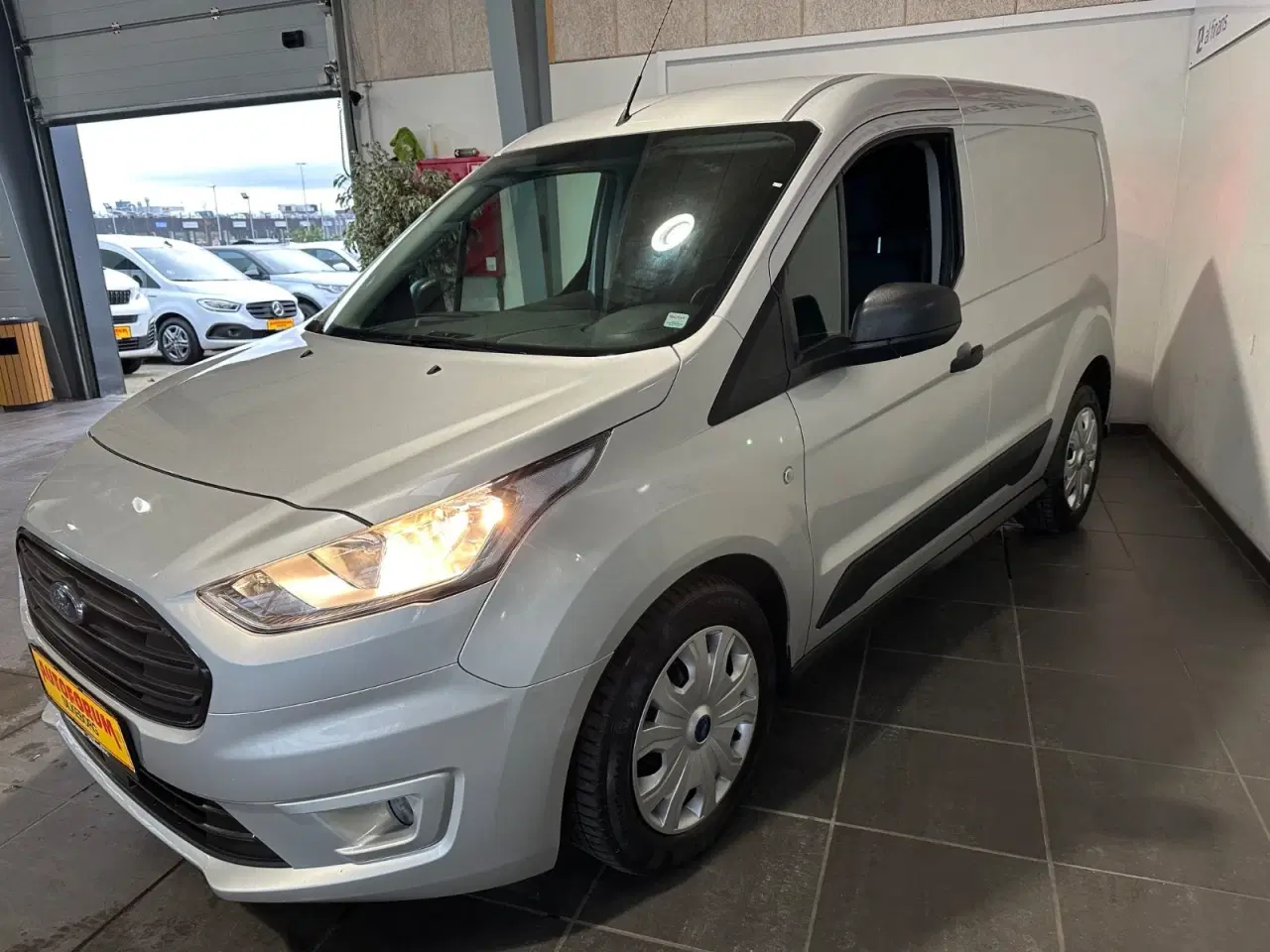 Billede 1 - Ford Transit Connect 1,5 TDCi 100 Trend kort