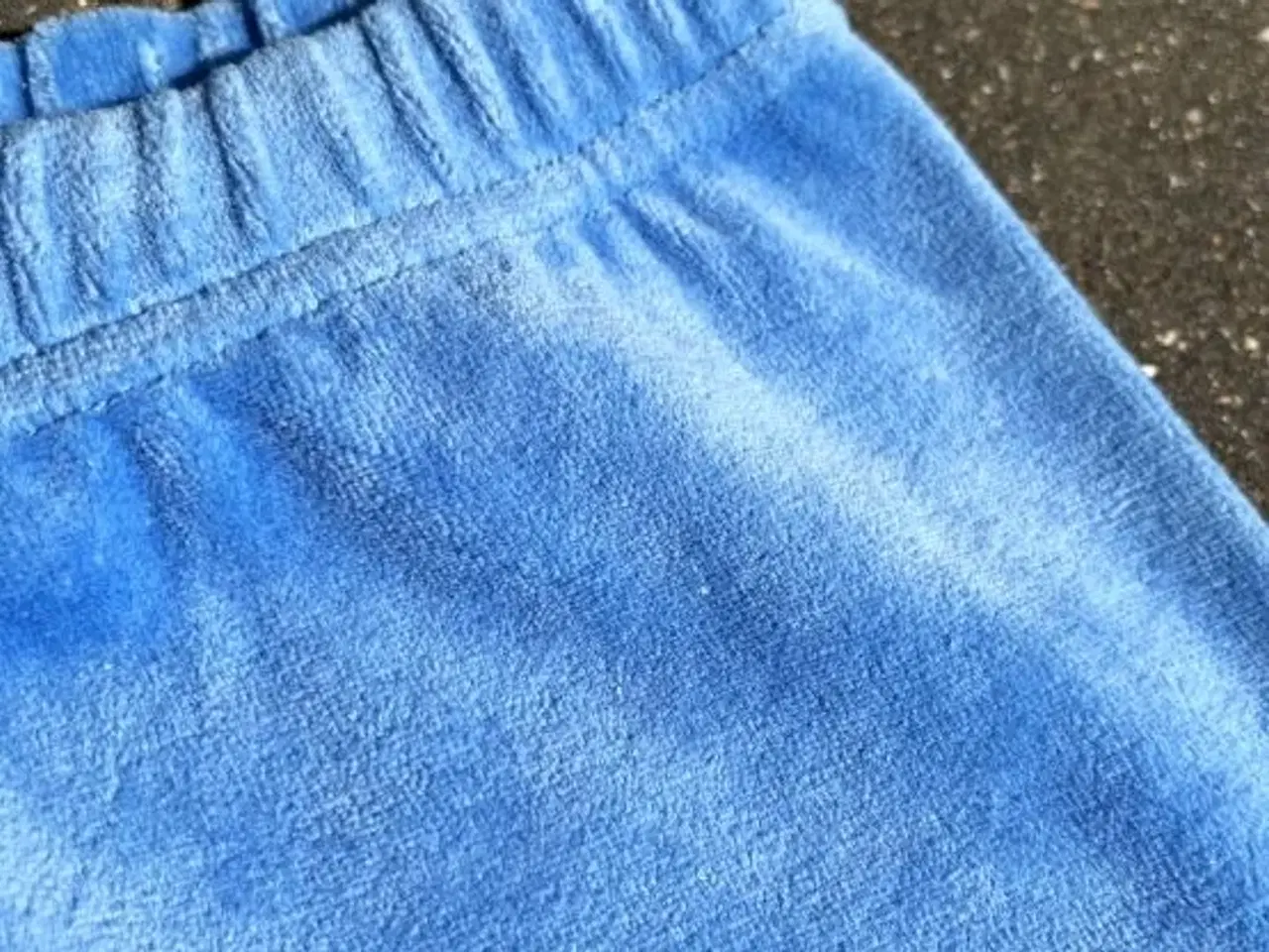 Billede 3 - Fine leggins i blå velour