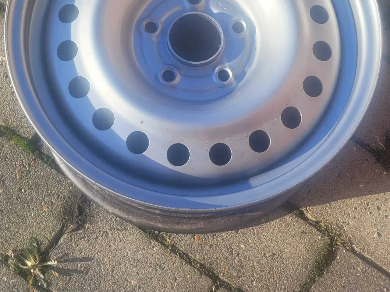 Billede 2 - 16 tommer stålfælge uden dæk