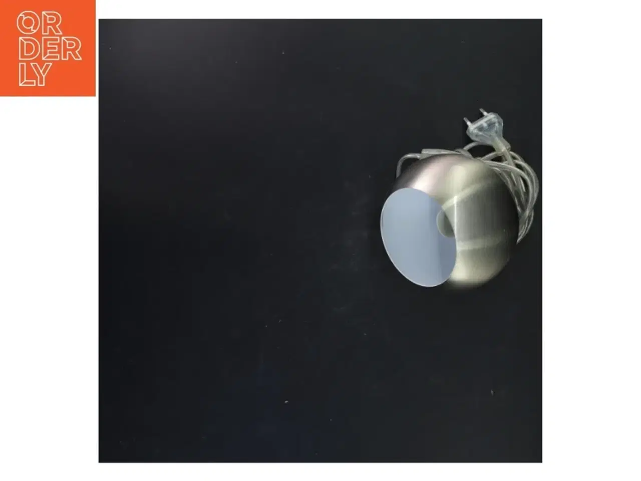 Billede 2 - Bordlampe med poleret stål finish (str. 17x11 cm)