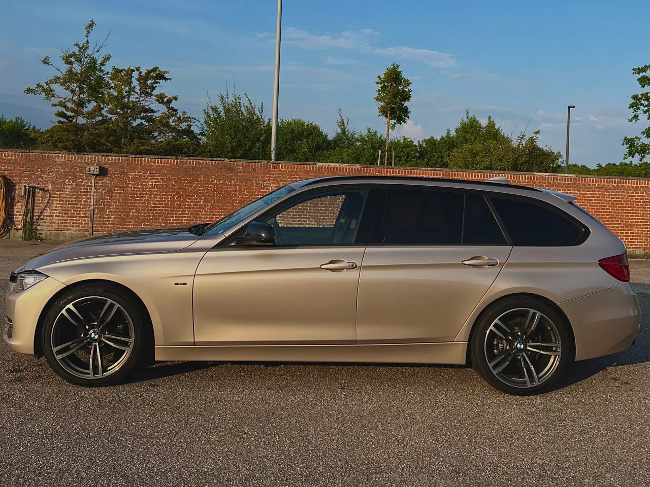Billede 4 - BMW 318d - Sport Line - Touring 2.0 5d 2014 - Aut.