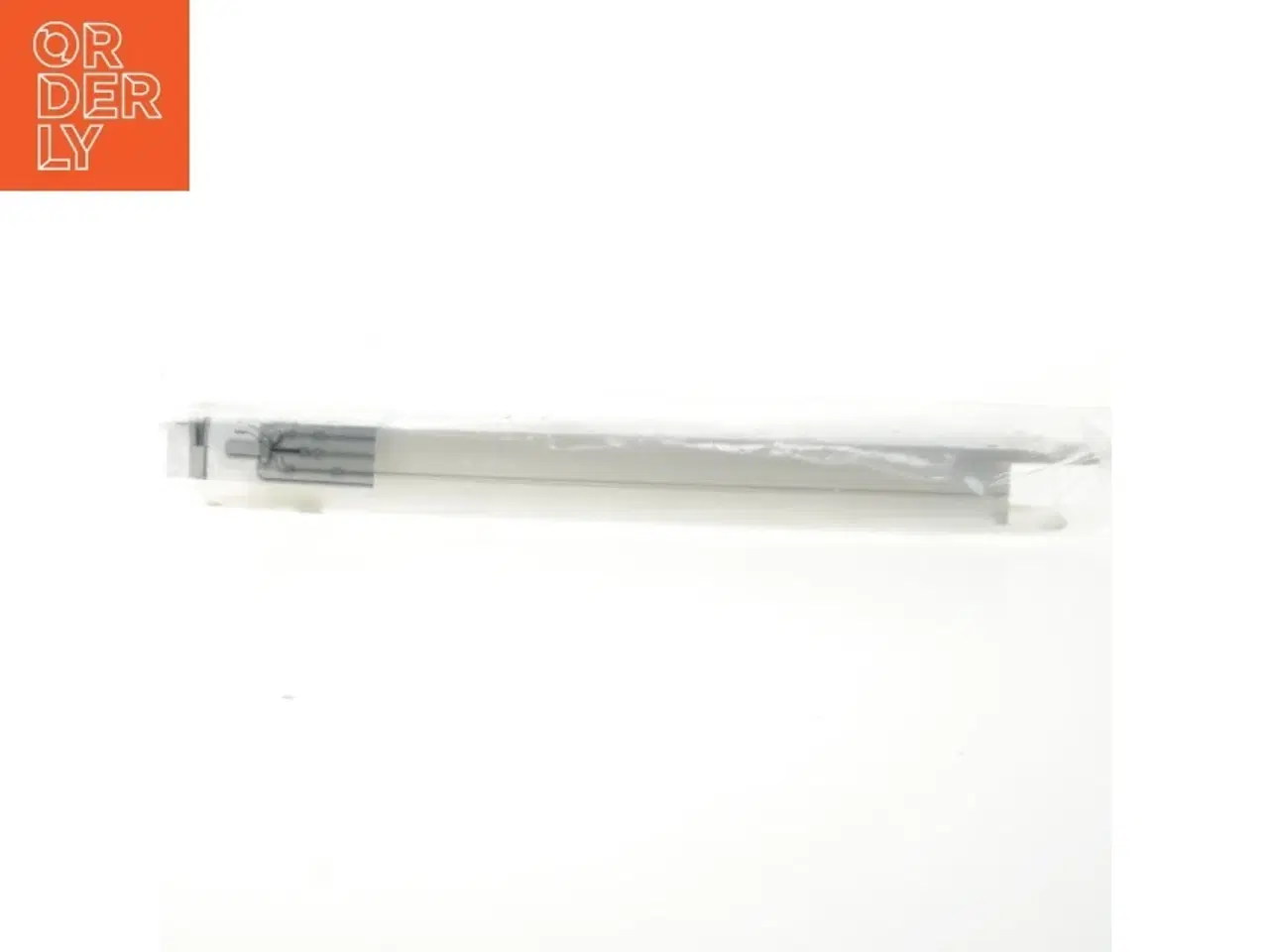 Billede 3 - 6-udtag stikdåse med jord med afbryder fra SEKO (str. 40 cm)