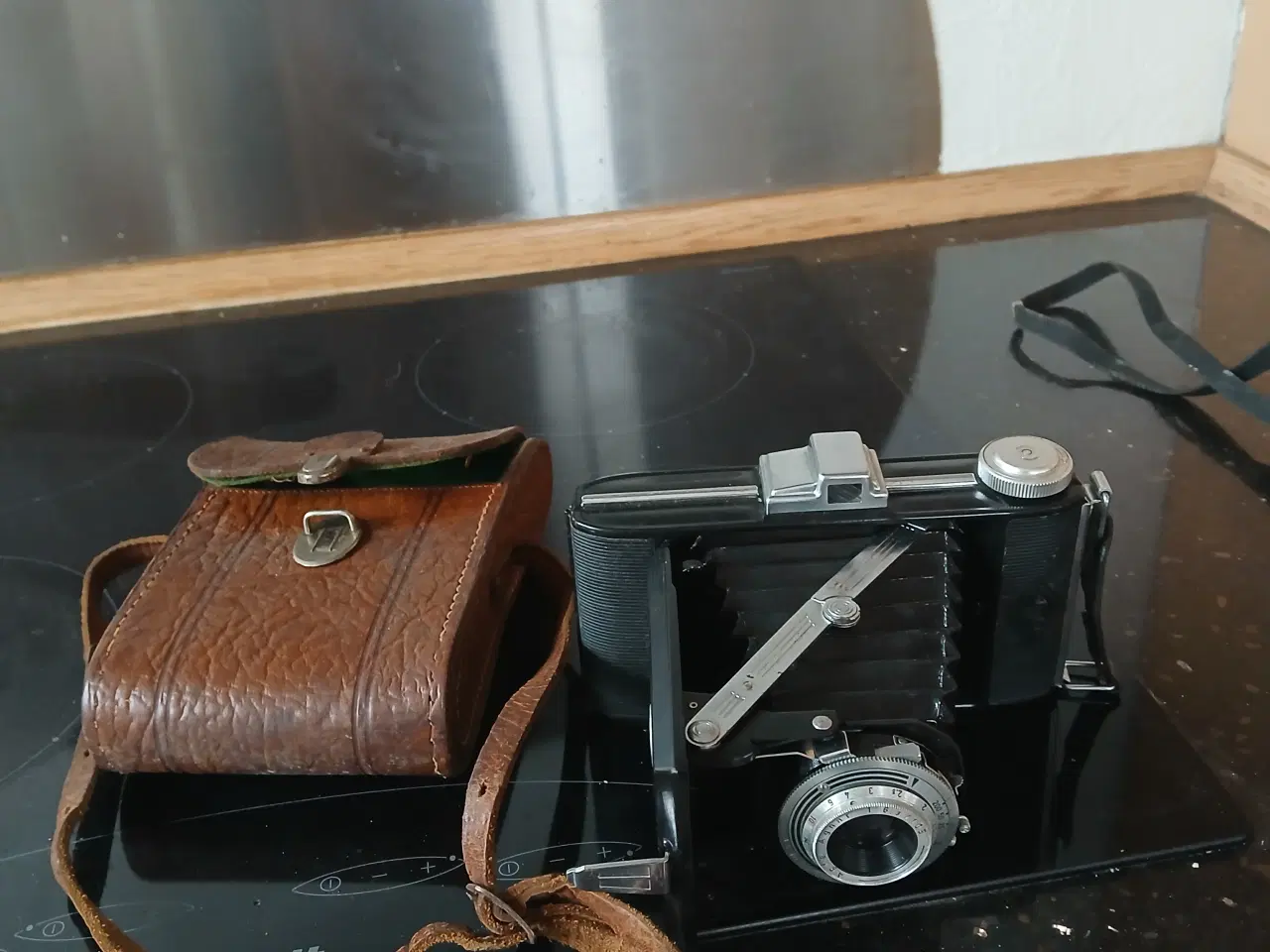 Billede 2 - Gl. Fotoapperater.