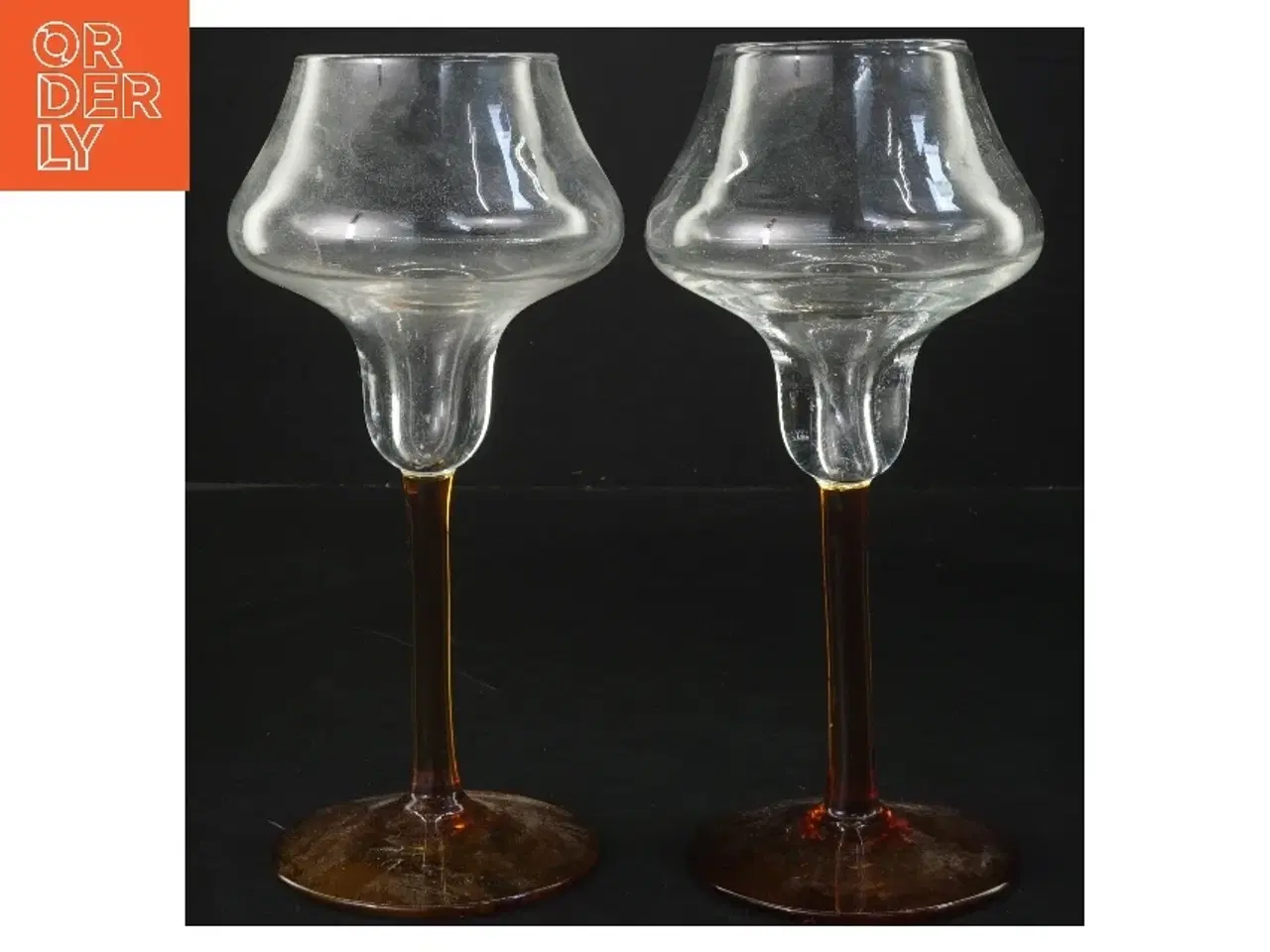 Billede 1 - Glas med brun fod (str. 2 stk Ø 6 cm længde 21 cm)