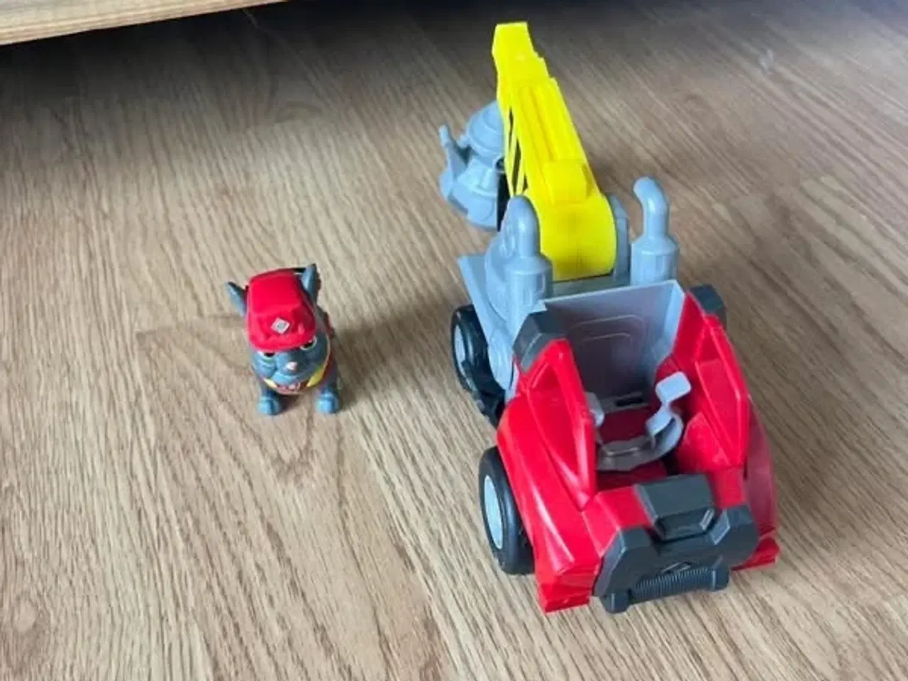 Billede 2 - Paw patrol legetøj