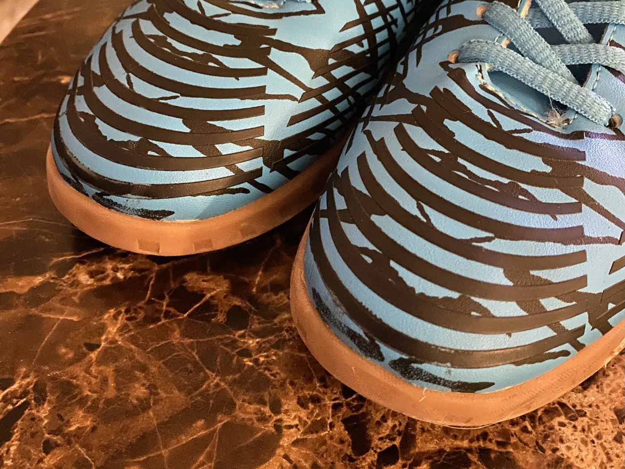 Billede 5 - Flotte indendørssko 