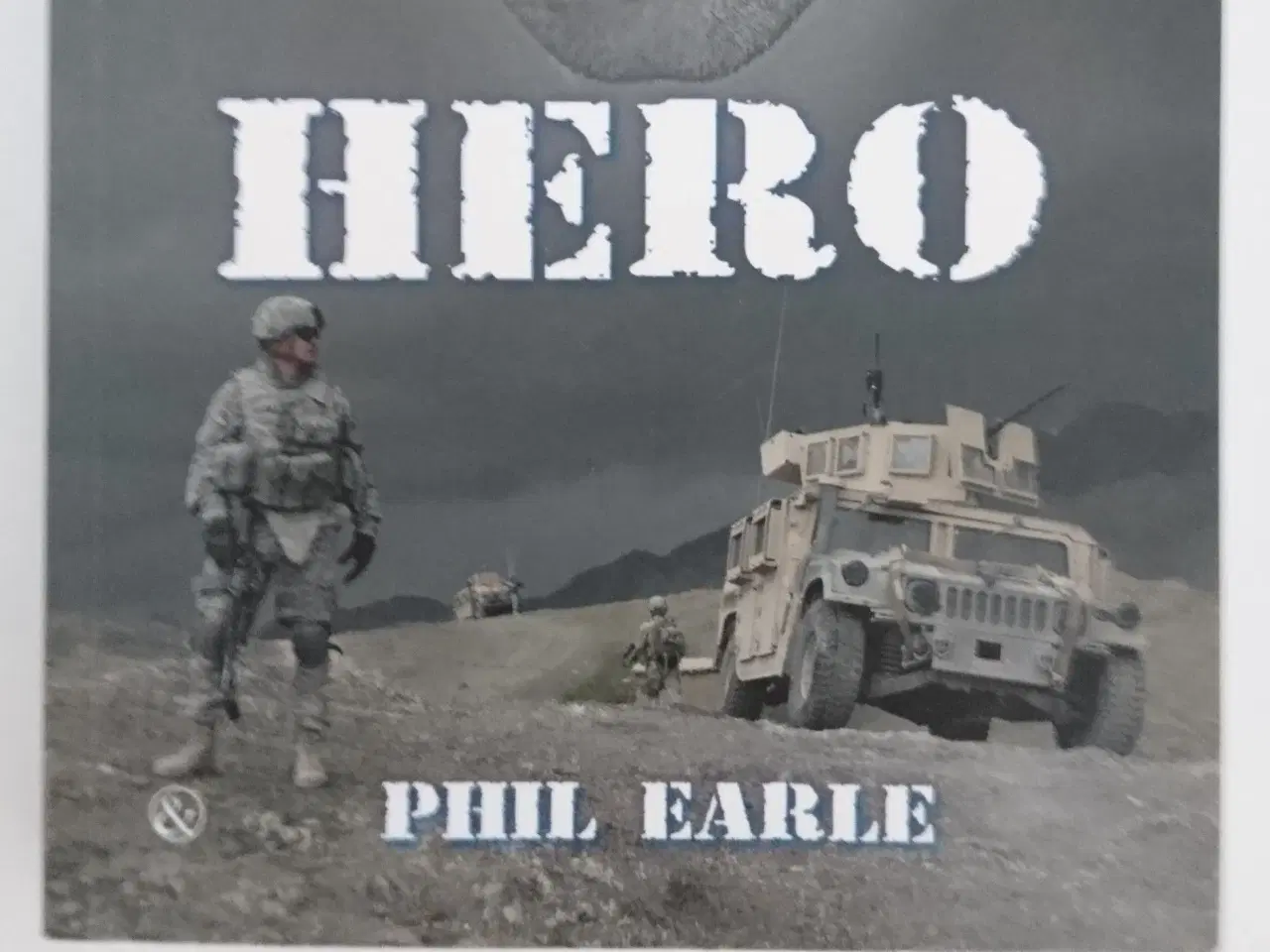 Billede 1 - Hero Af Phil Earle