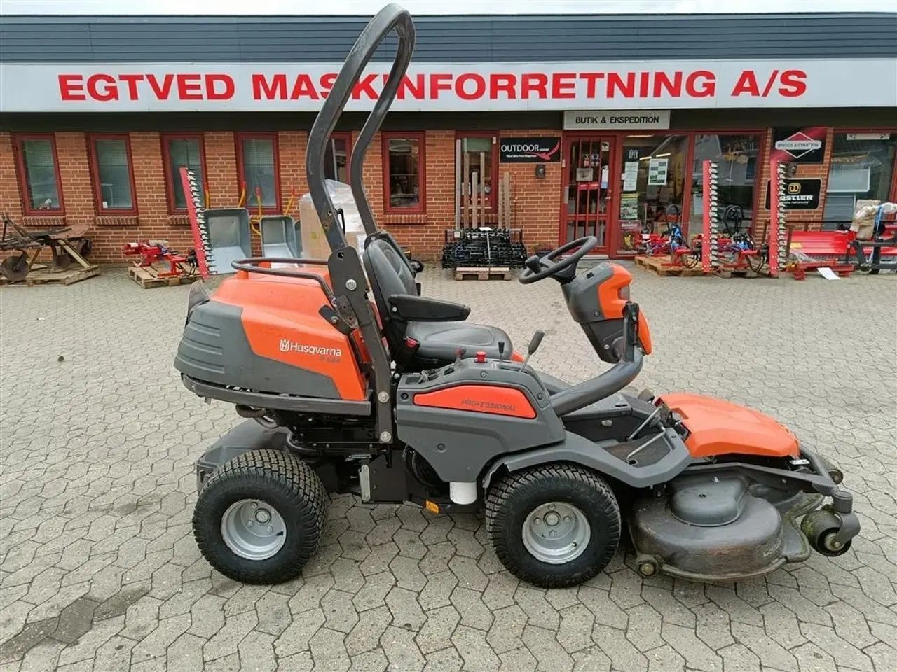 Billede 1 - Husqvarna P 524 inkl. Combi 122