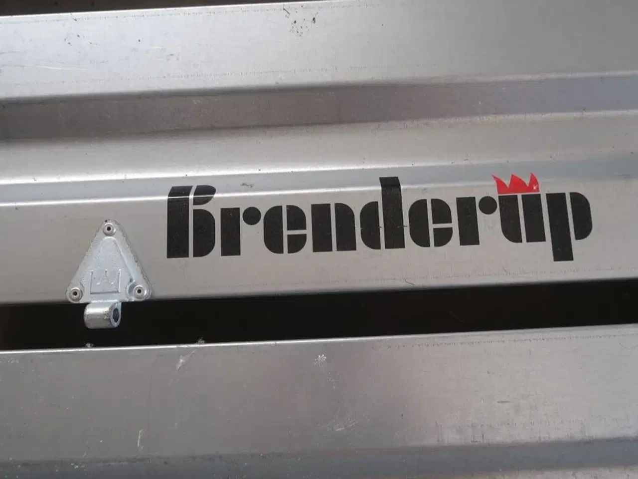 Billede 3 - 2 stk. trailersider