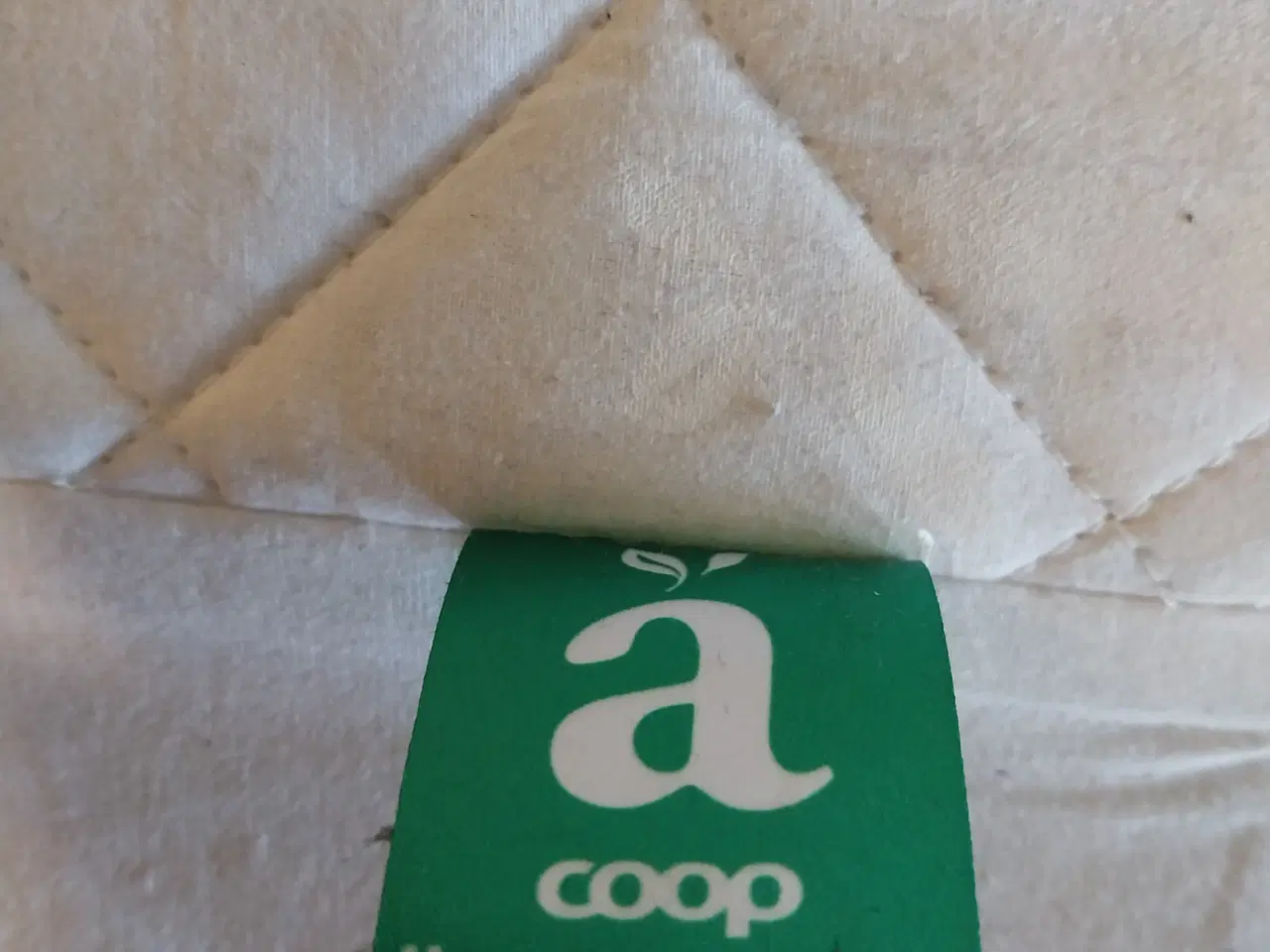 Billede 4 - juniorseng med madras sælges