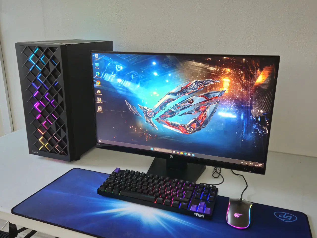 Billede 5 - RGB Gamer PC + 27" Skærm