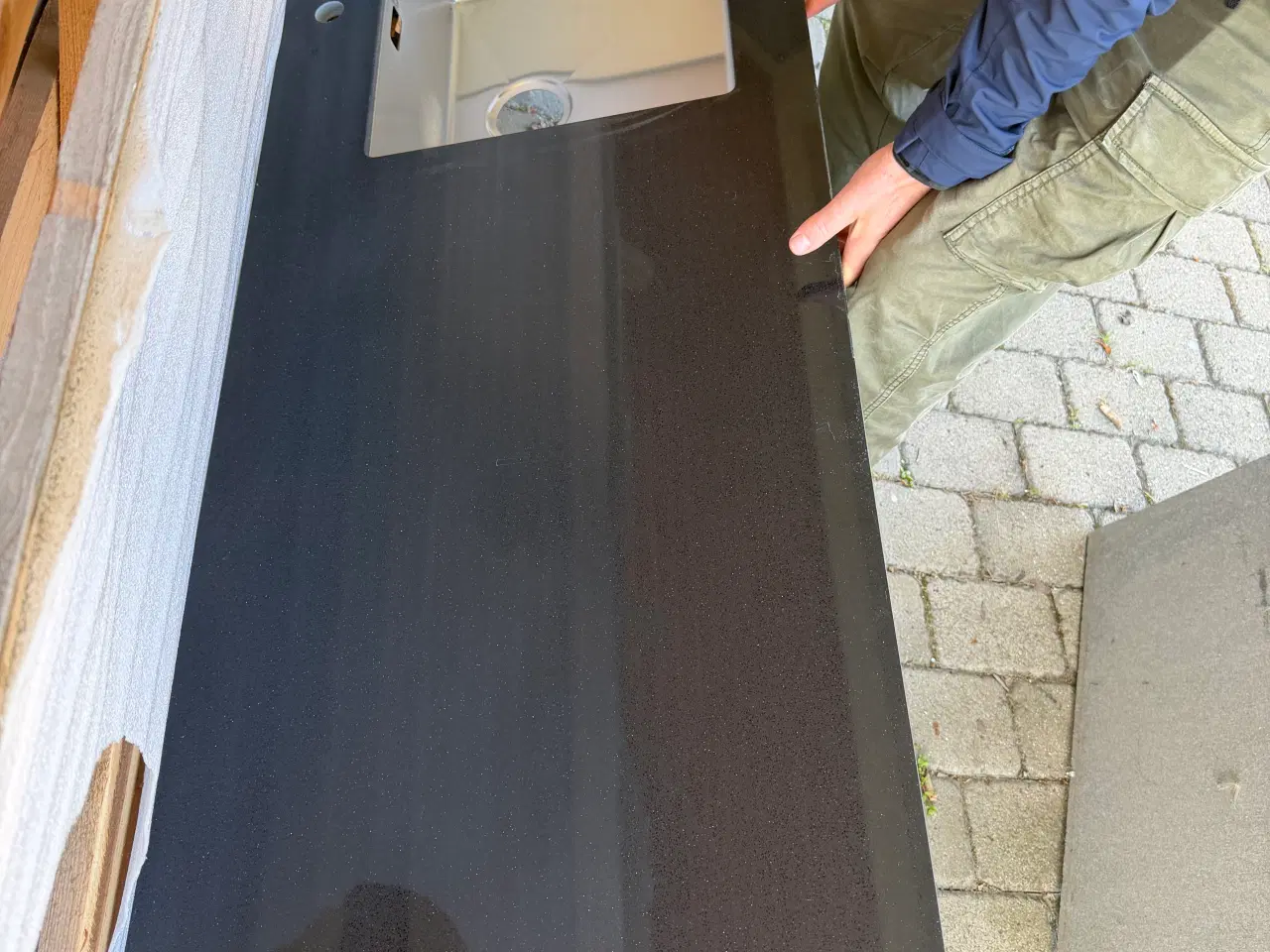 Billede 1 - Nu komposit bordeplade med integreret stålvask