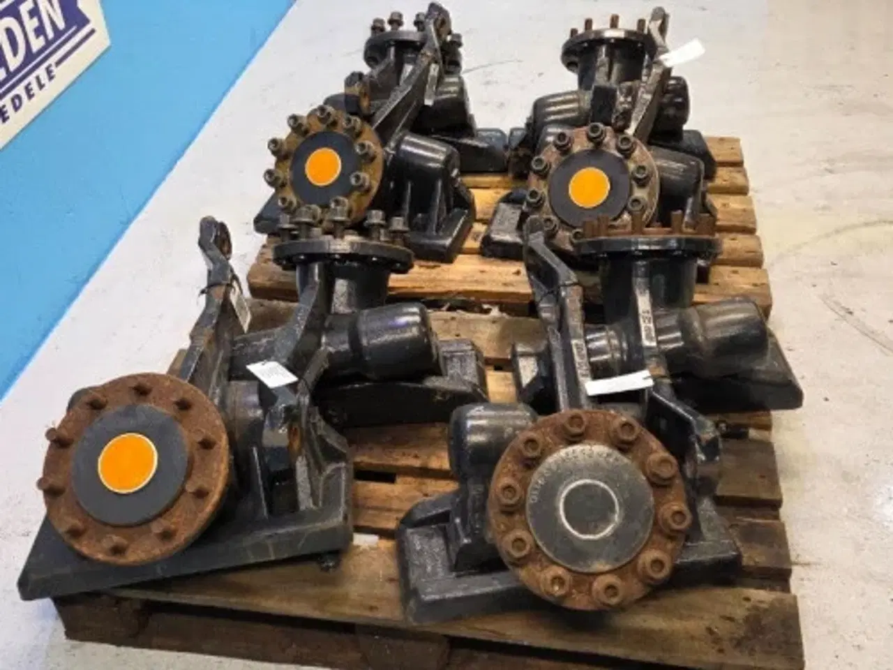 Billede 3 - New Holland CR10.90 Spindel L.  84446945 (8 Stk)