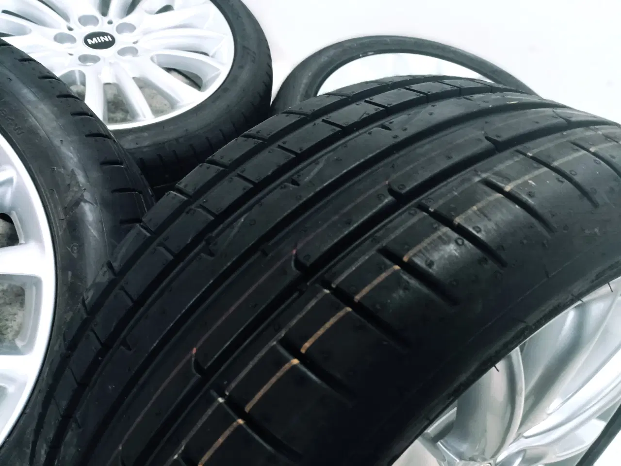 Billede 7 - 5x112 17" ET54 nav 66,6ø MINI sommersæt inkl.TPMS 