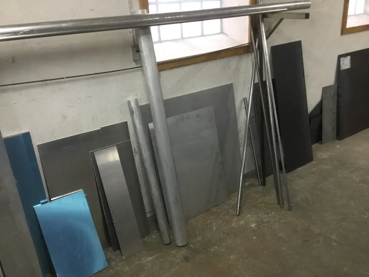 Billede 2 - Materialer til drejebænk og fræser