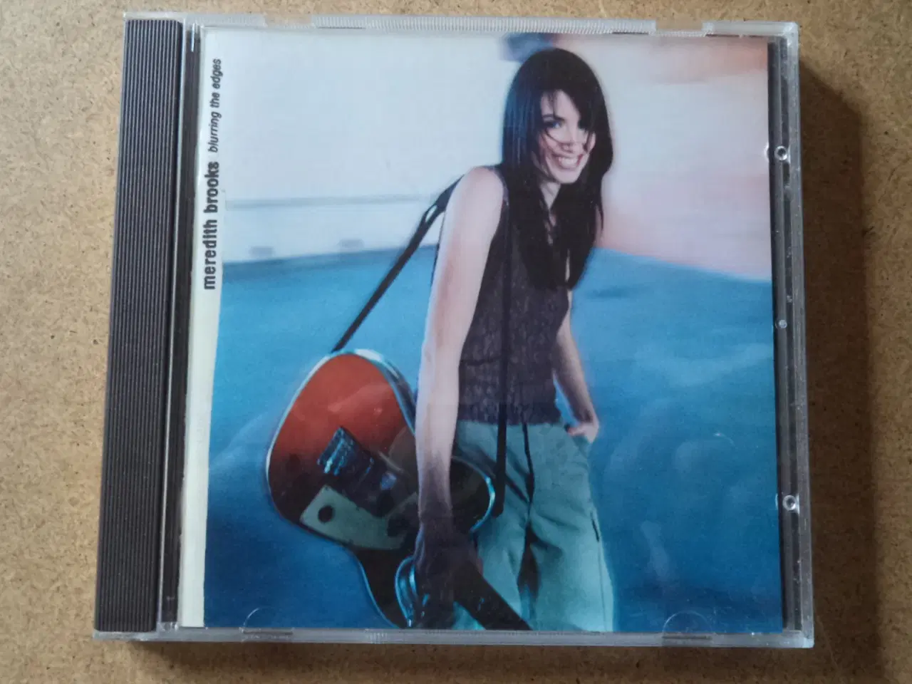 Billede 1 - Meredith Brooks ** Blurring The Edges             