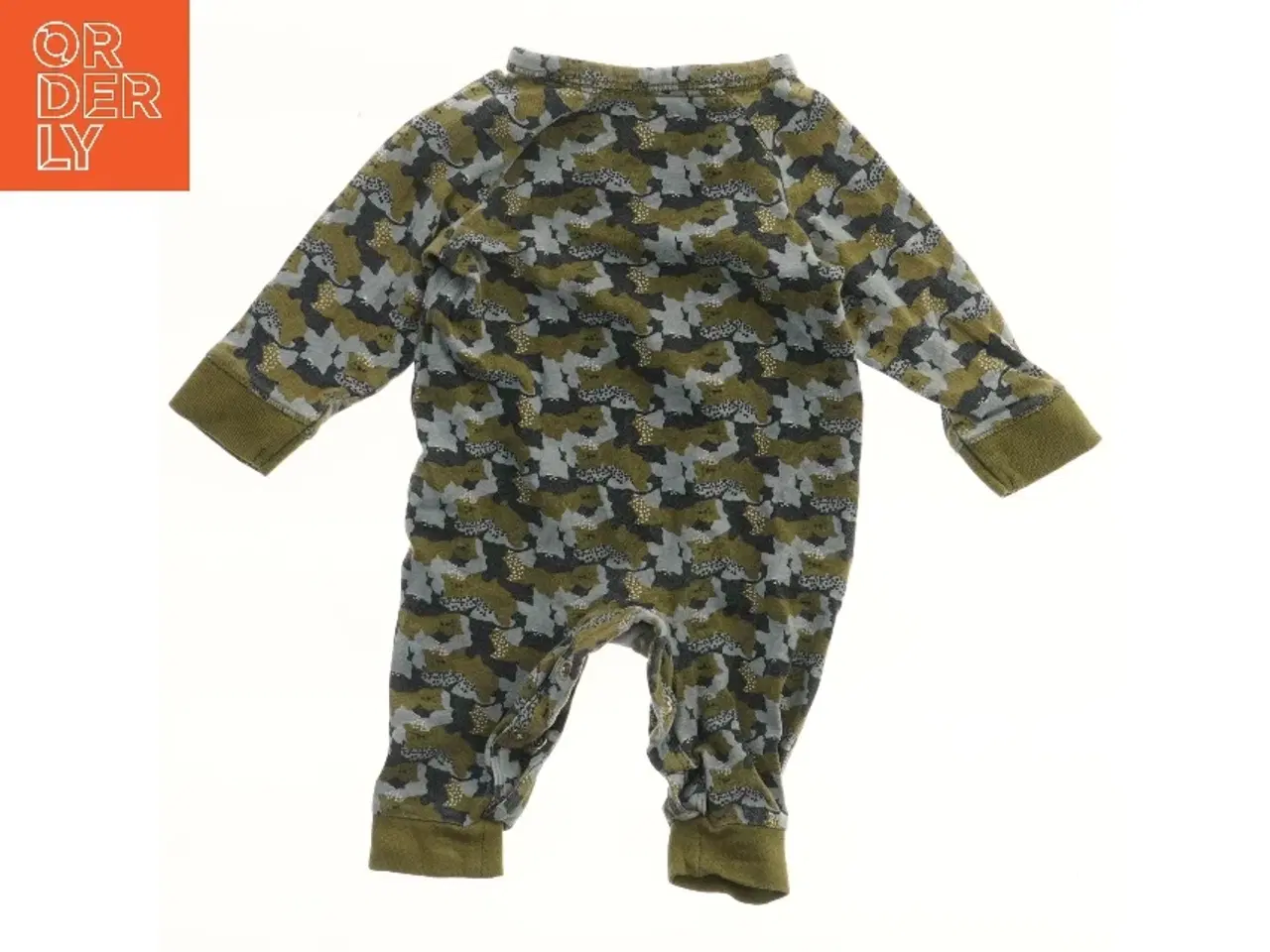 Billede 2 - Heldragt med mønster fra Name It (str. 56)