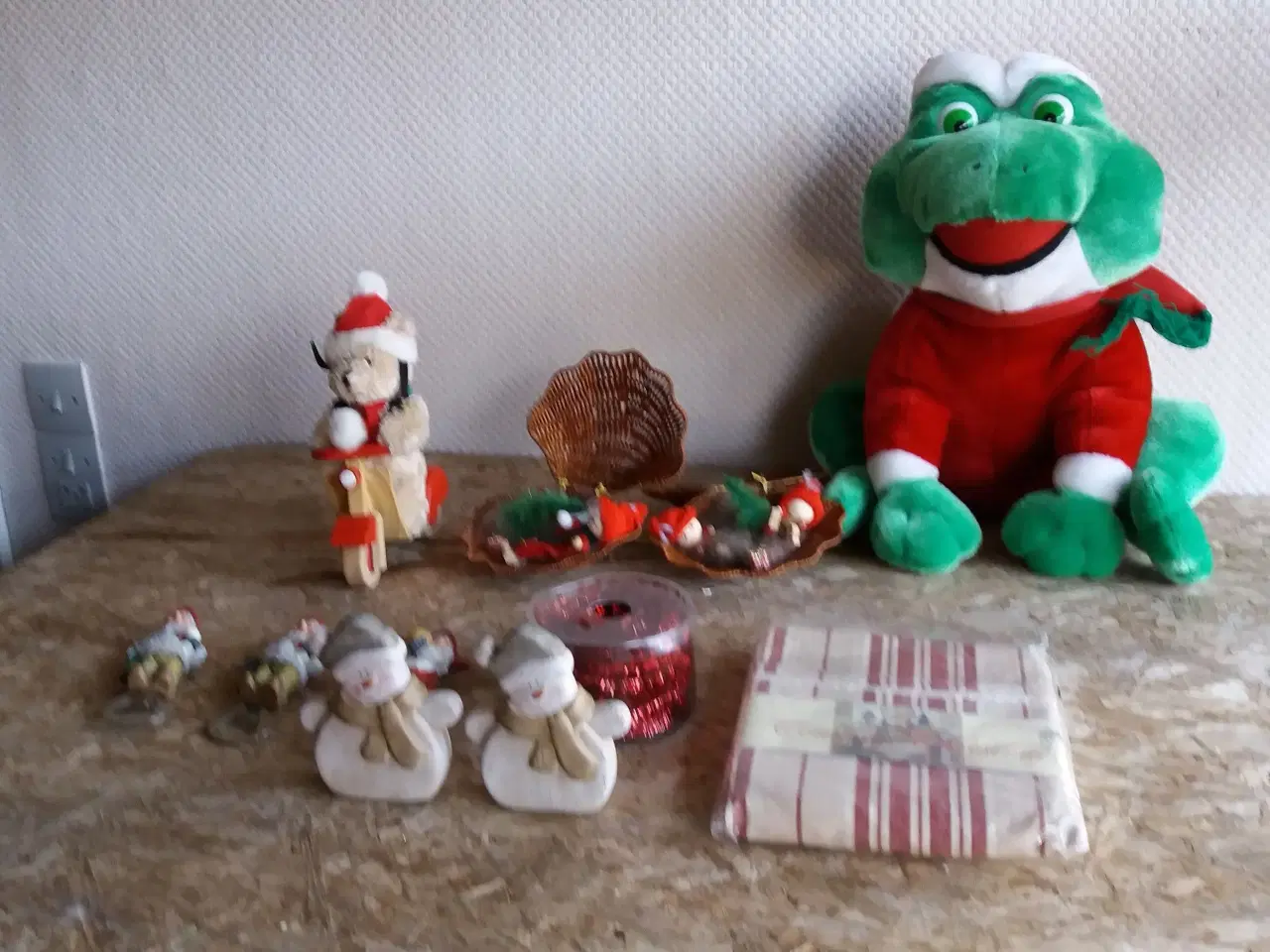 Billede 4 - Forskellige ting til jul sælges 