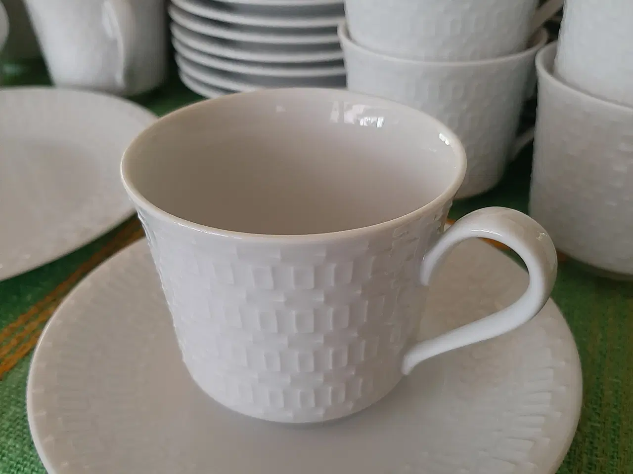 Billede 3 - Enkelt hvidt kaffestel
