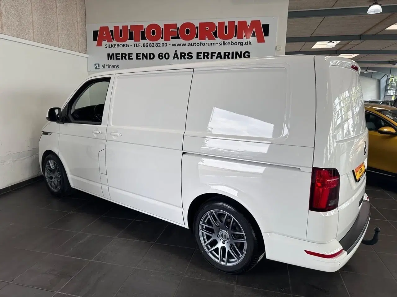 Billede 4 - VW Transporter 2,0 TDi 150 Kassevogn DSG kort