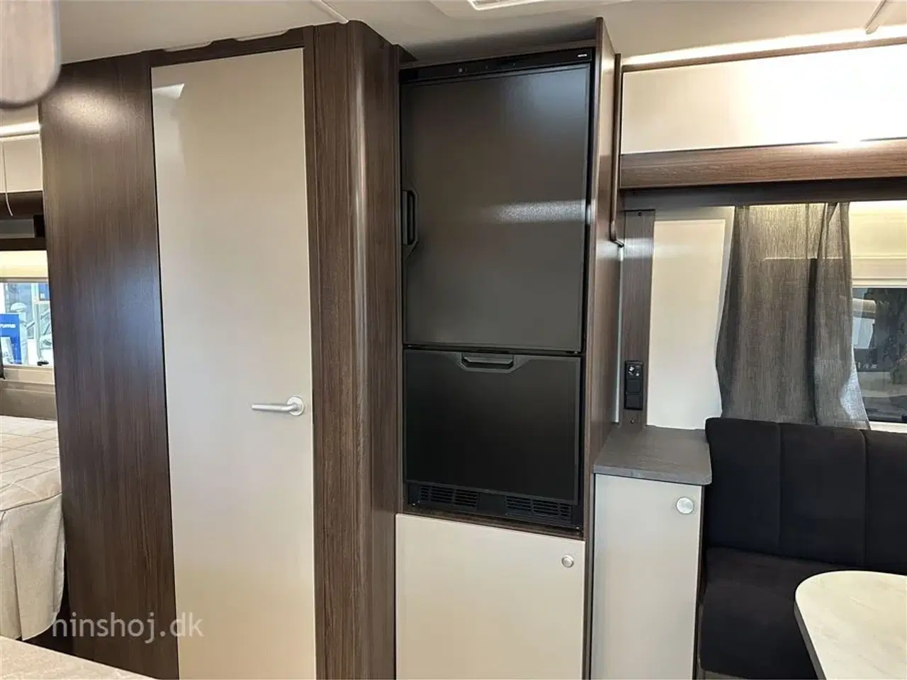 Billede 6 - 2026 - Polar Blueline 560 S   Lækker Vintervogn fra Polar med  enkelsenge fra Hinshøj Caravan