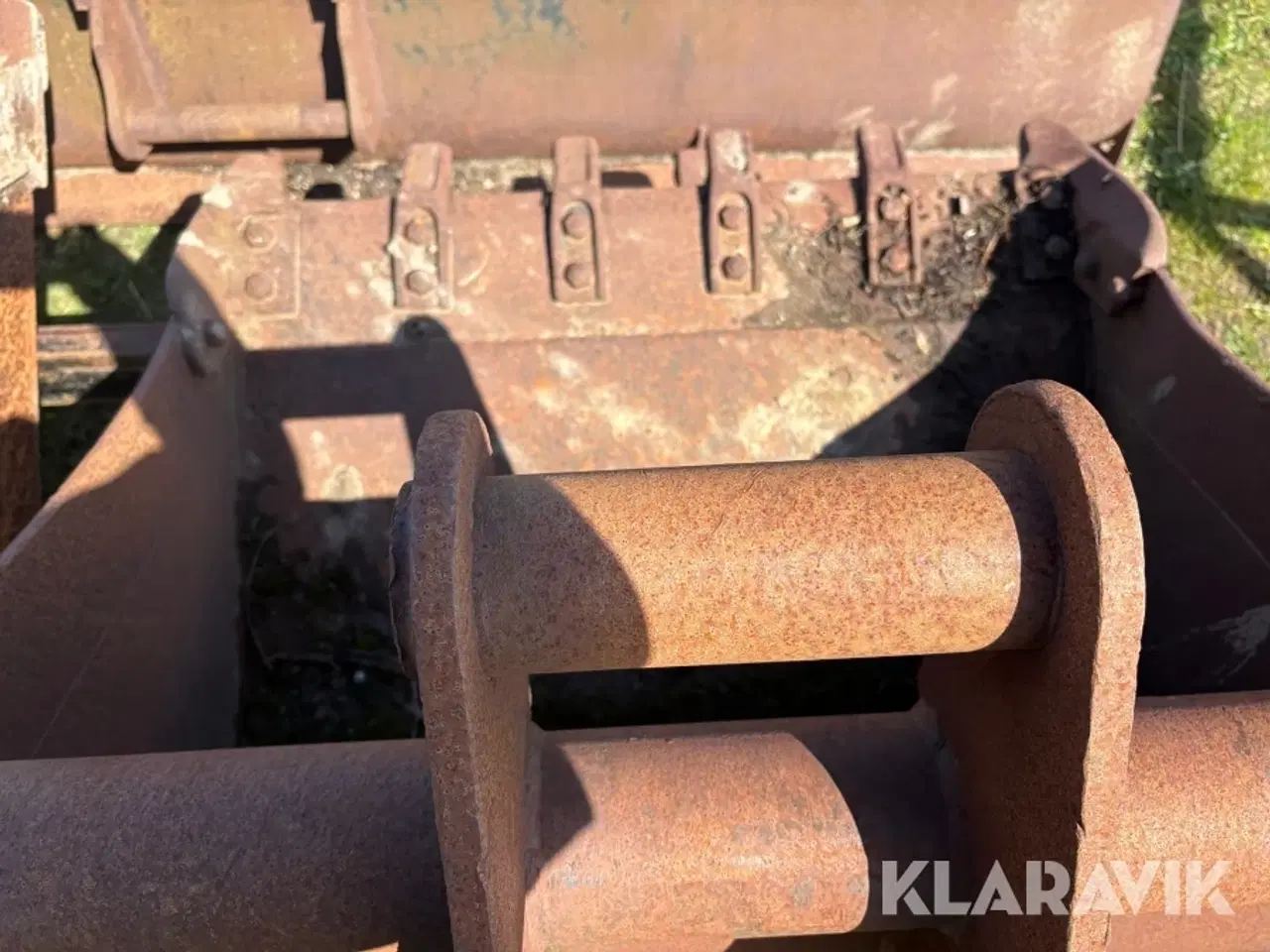 Billede 8 - Skovlsæt med stativ 5 skovle + stativ