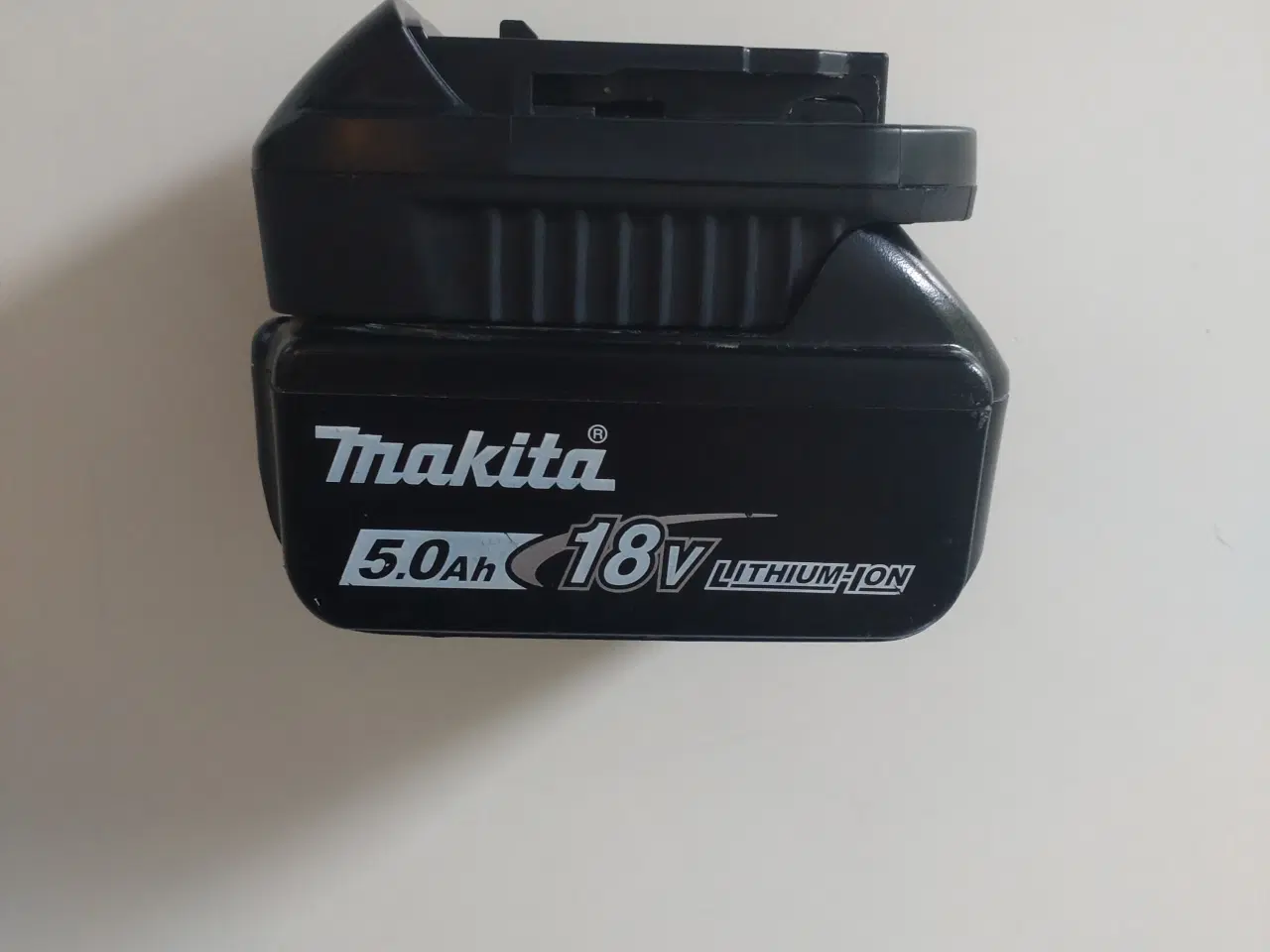 Billede 2 - Adapter Dewalt til Makita batteri