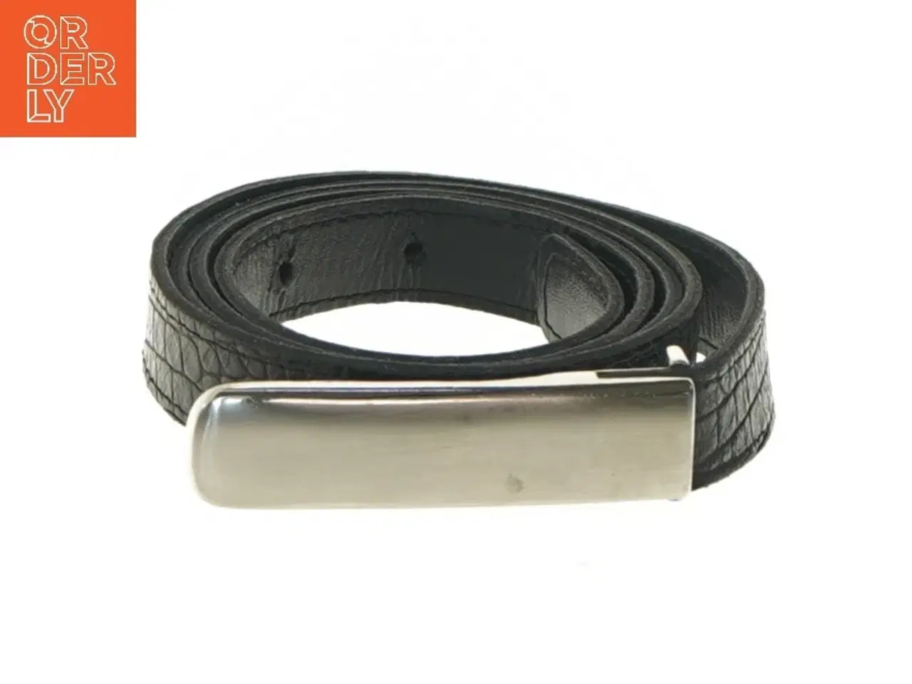 Billede 1 - Sort læderbælte med metalspænde (str. 85 cm)