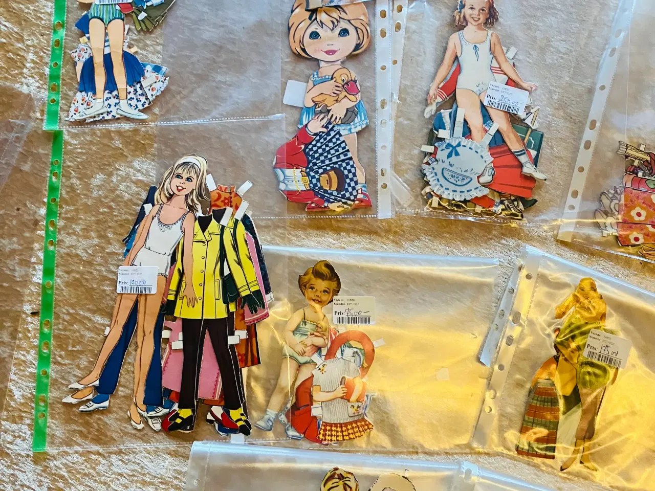 Billede 1 - Påklædnings dukker 