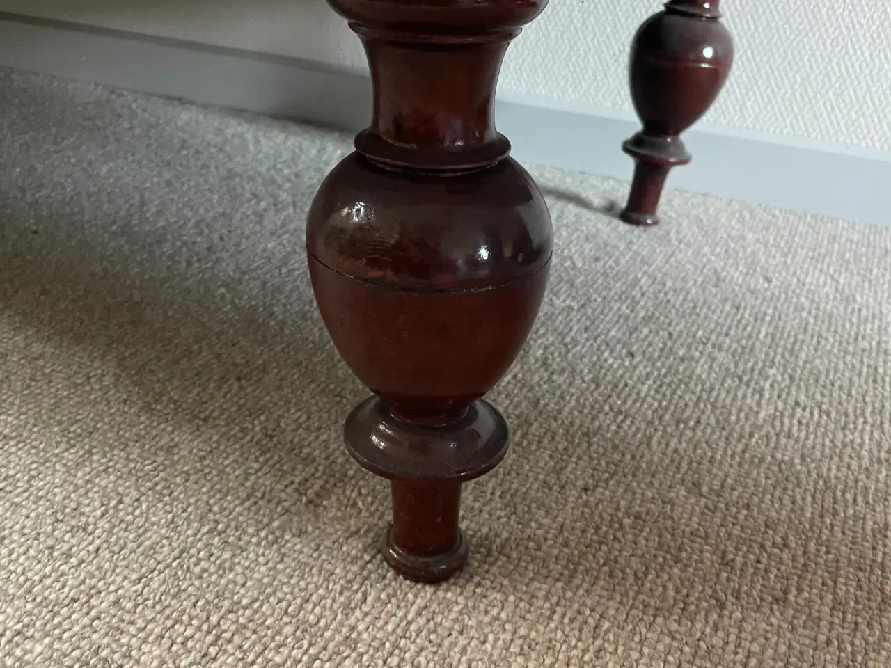 Billede 4 - Ombetrukket chaiselong med skiftede fjedre sælges