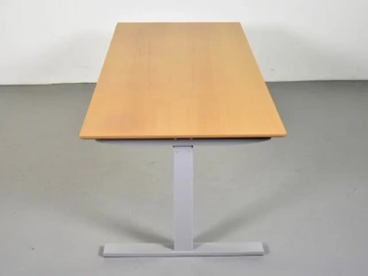 Billede 4 - Holmris b8 hæve-/sænkebord, 180 cm.