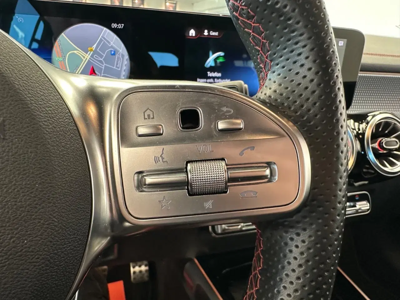 Billede 16 - Mercedes EQB350  AMG Line 4Matic