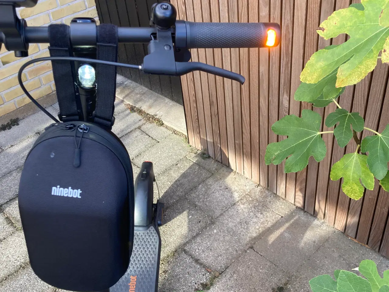 Billede 3 - Ninebot by segway el-løbehjul