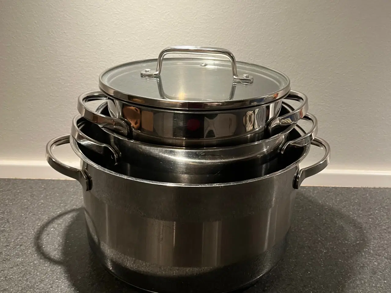 Billede 1 - Grydesæt mrk. Køkkenchef 3 gryder+1 låg 