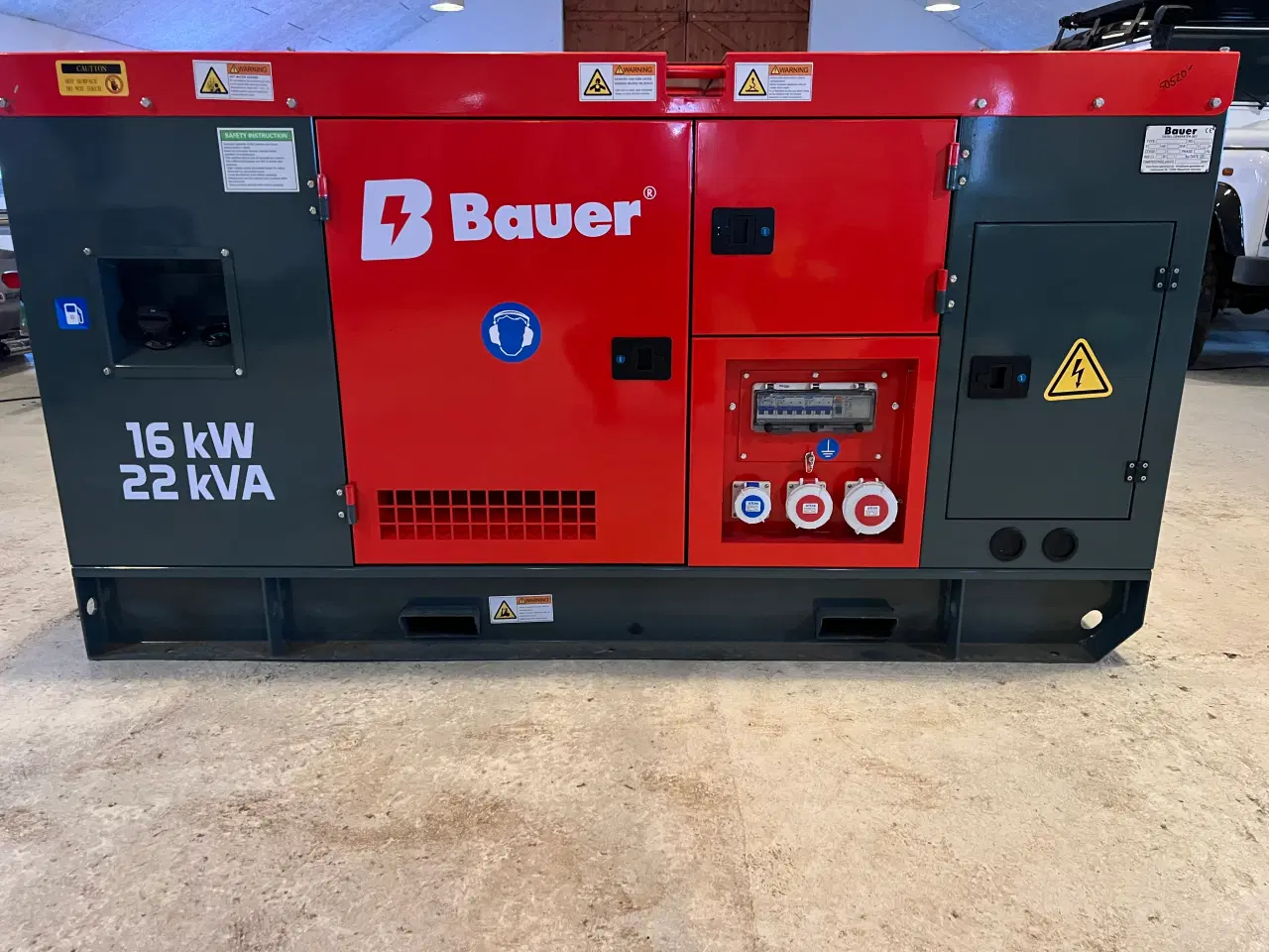 Billede 1 - Fabriksny 16 KW diesel generator