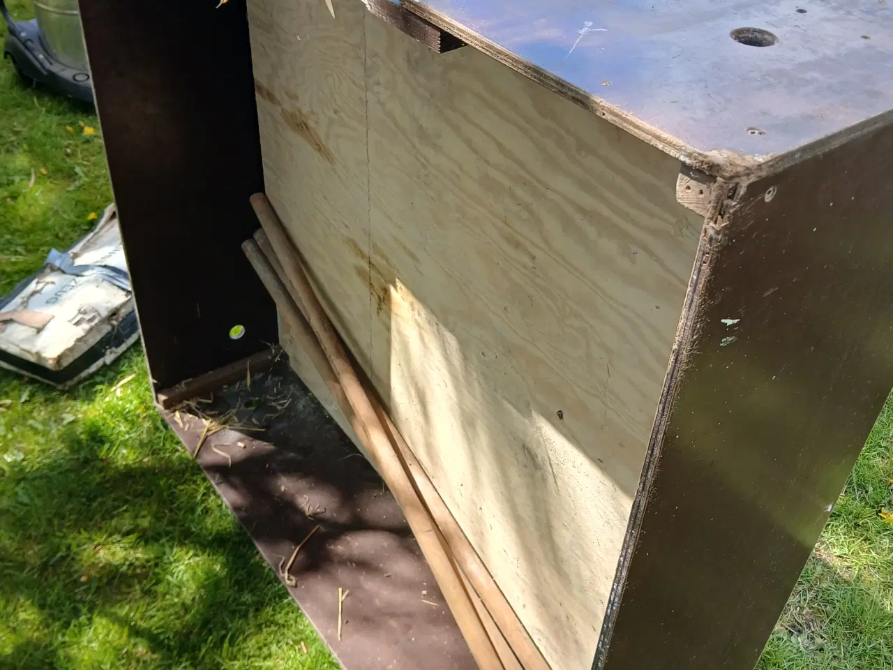 Billede 1 - Fødekasse stor hund