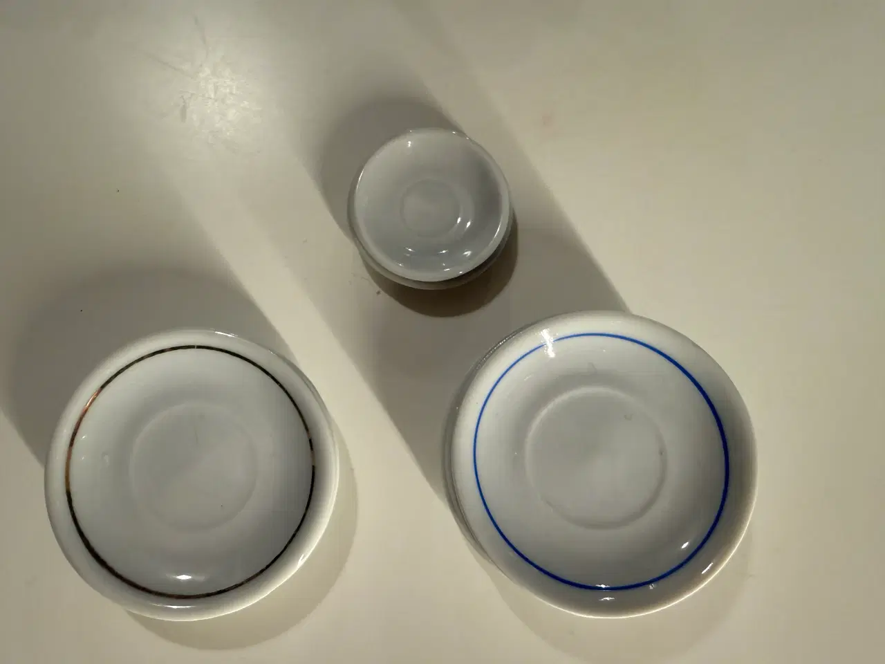 Billede 1 - Dukkestel - forskellige