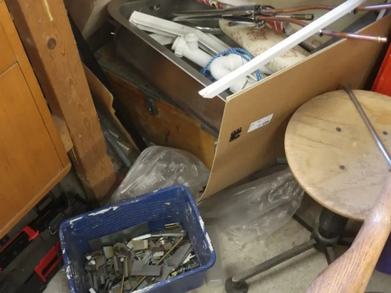 Billede 77 - Ryd hele værkstedet for løse dele