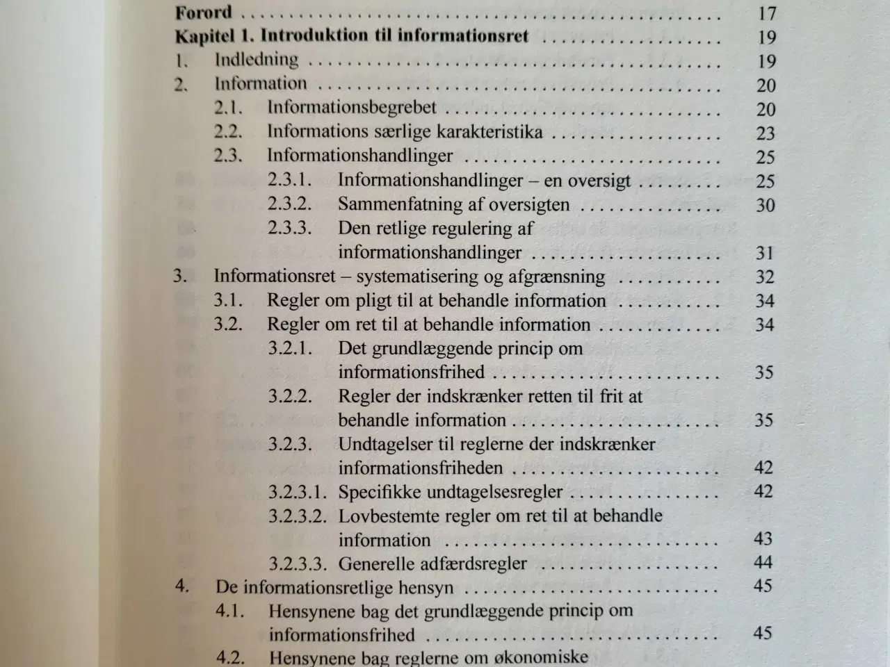 Billede 4 - Lærebog i informationsret