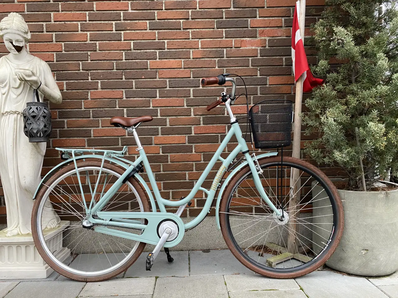 Billede 1 - Købt til 3799 kr 🤑 lækker model