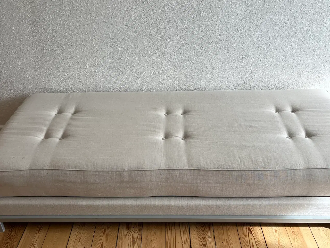 Billede 2 - Divan gratis