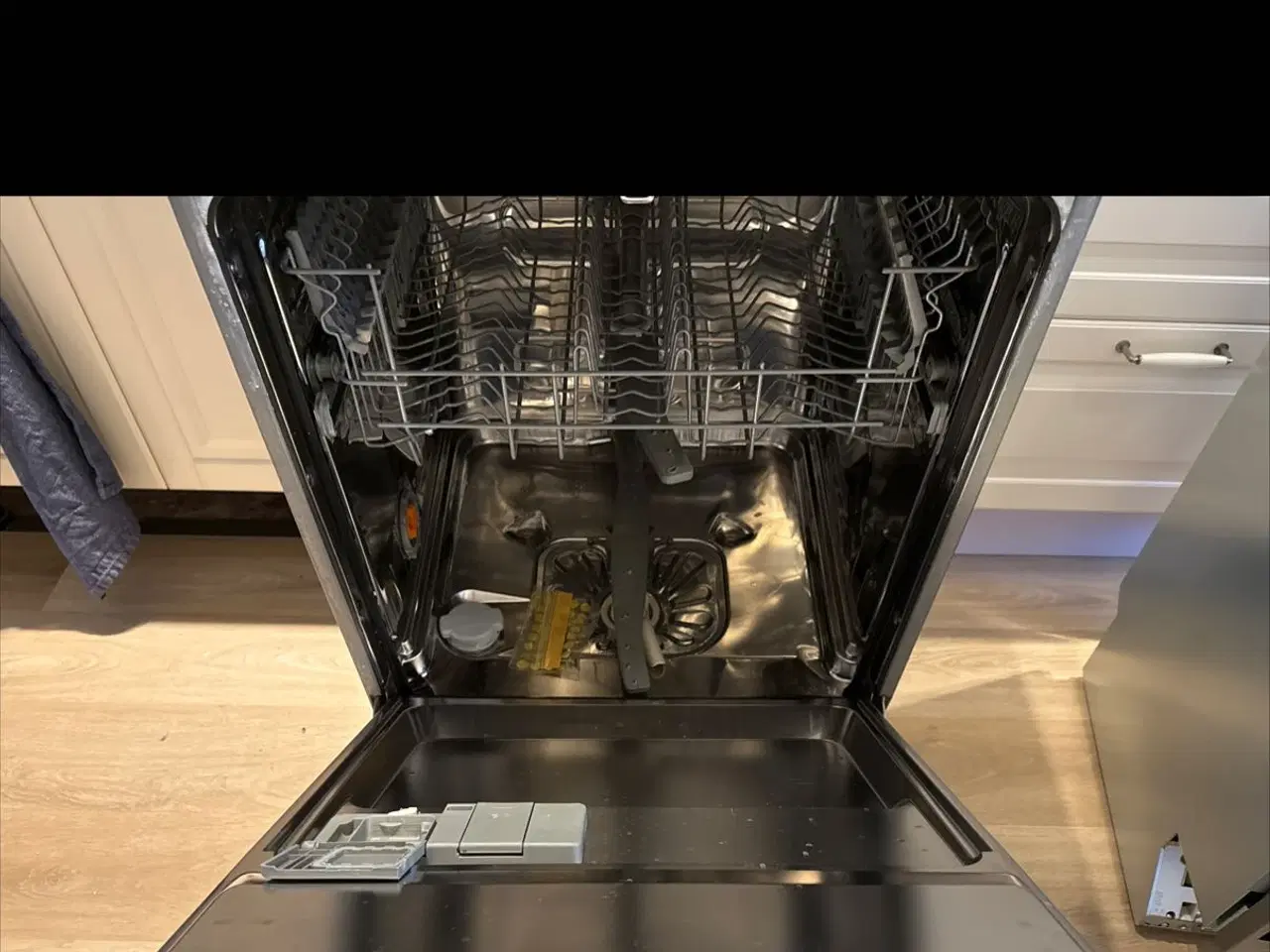 Billede 2 - Opvaskemaskine IKEA Rengöra