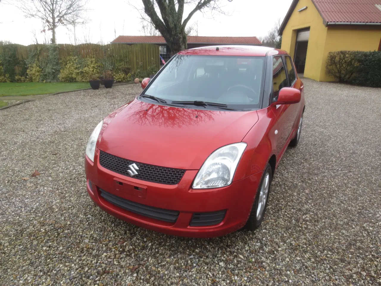 Billede 2 - Pæn Suzuki Swift 1.3 i Synet 2025. 