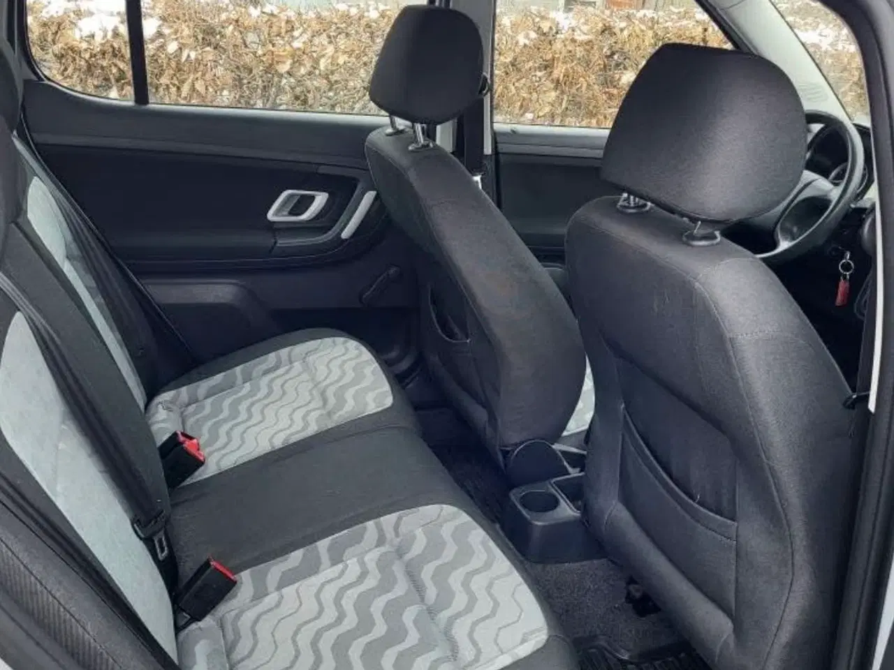 Billede 5 - SKODA FABIA II (542) 1.2 (70Hk) 2008 benzin 