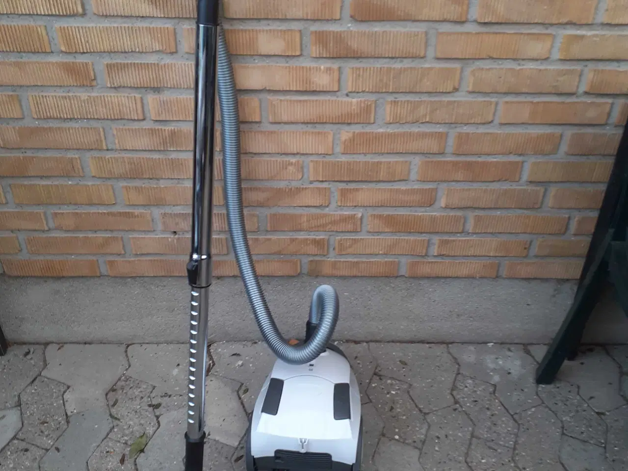 Billede 1 - Støvsuger 