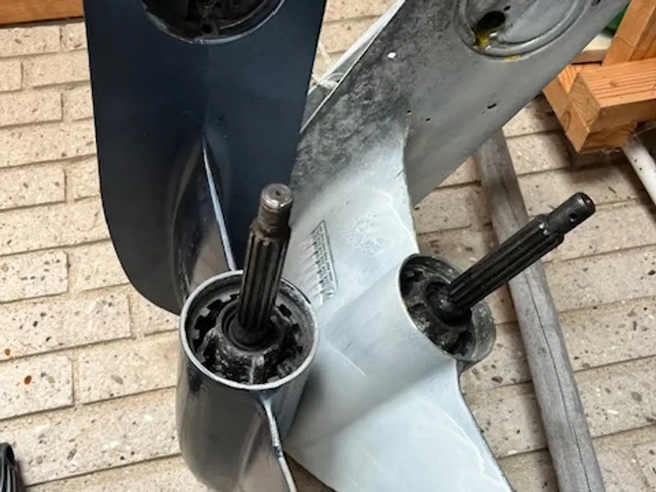 Billede 3 - Gearhus til Yamaha 40hk 2 takt-2 stk