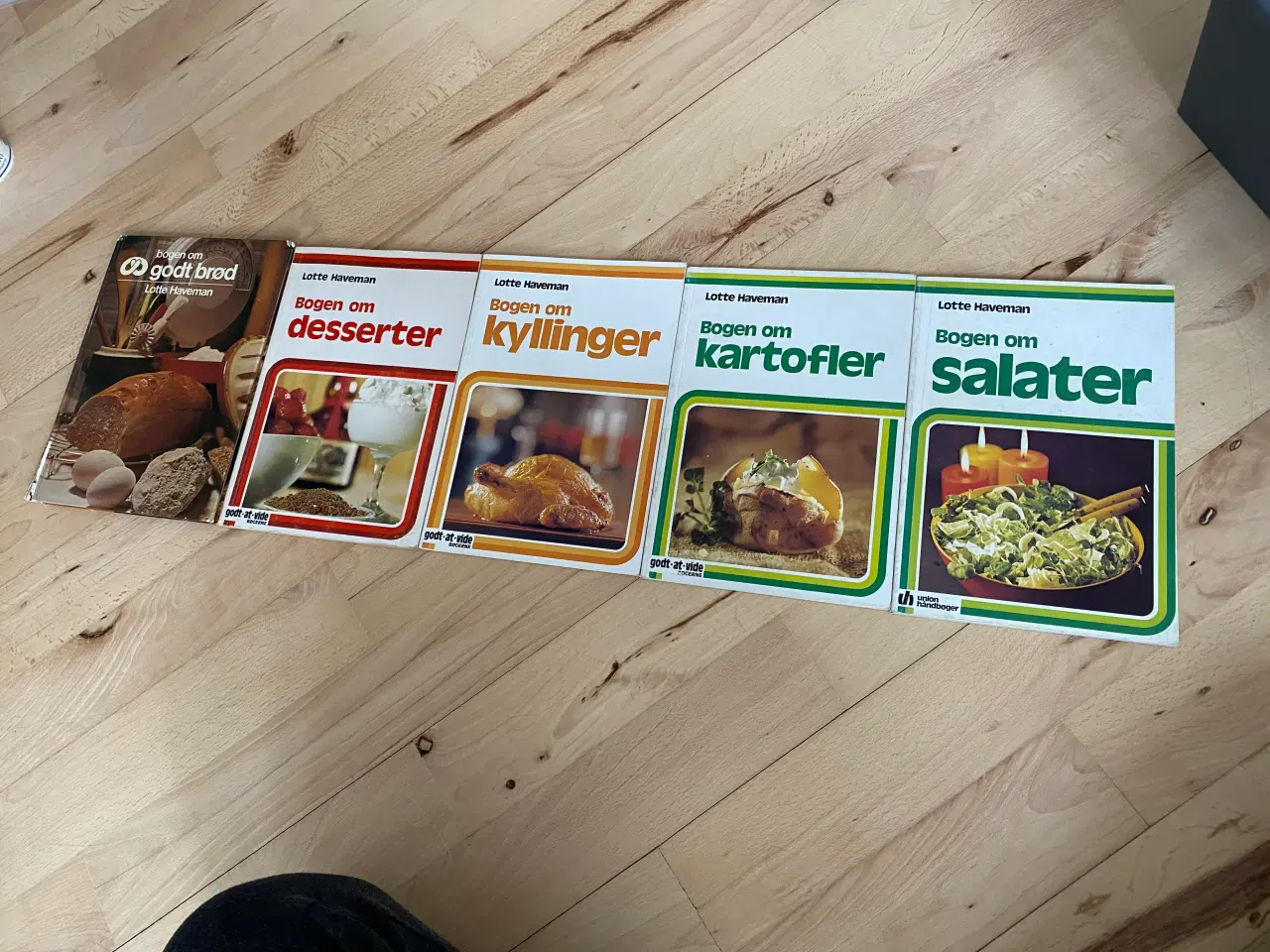 Billede 3 - 5 stk. opskrifter bøger 