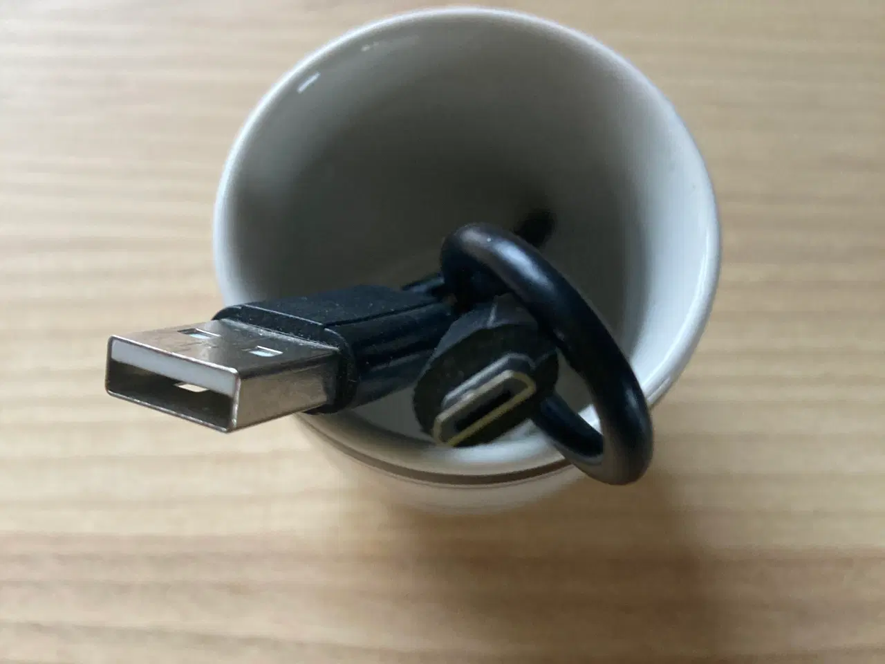 Billede 12 - Oprydningssalg - forsk. elektronik kabler